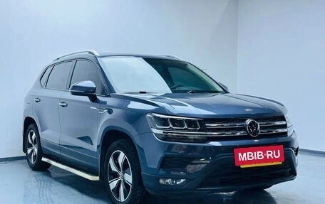 Volkswagen Tharu, 2022 год, 1 460 000 рублей, 3 фотография