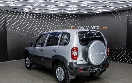 Chevrolet Niva I рестайлинг, 2011 год, 364 000 рублей, 3 фотография