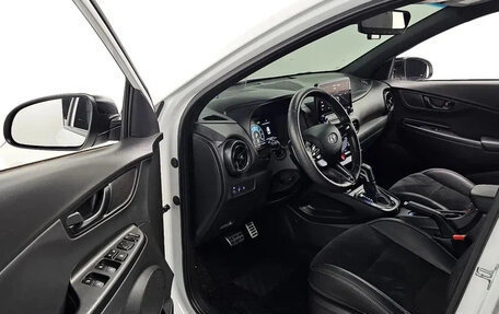 Hyundai Kona I, 2022 год, 1 390 500 рублей, 4 фотография