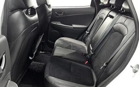 Hyundai Kona I, 2022 год, 1 390 500 рублей, 7 фотография