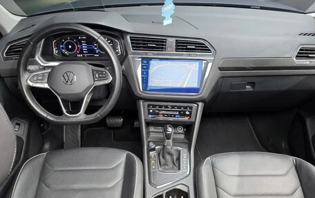 Volkswagen Tiguan II, 2022 год, 2 400 000 рублей, 7 фотография