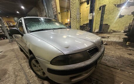 Mitsubishi Carisma I, 2001 год, 150 000 рублей, 3 фотография