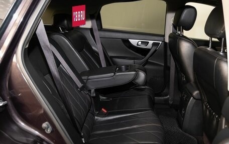 Infiniti QX70, 2015 год, 2 403 000 рублей, 9 фотография