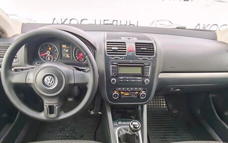 Volkswagen Jetta VI, 2010 год, 550 000 рублей, 14 фотография