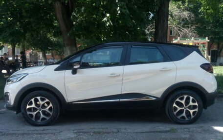 Renault Kaptur I рестайлинг, 2018 год, 1 200 000 рублей, 1 фотография