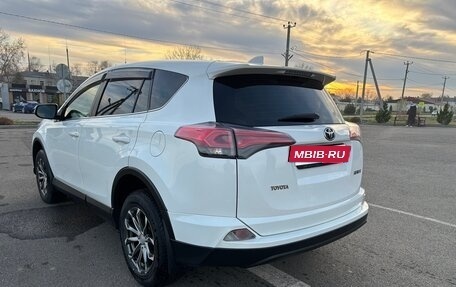 Toyota RAV4, 2016 год, 2 100 000 рублей, 6 фотография