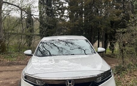 Honda Accord IX рестайлинг, 2019 год, 2 600 000 рублей, 2 фотография