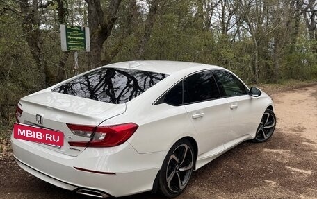 Honda Accord IX рестайлинг, 2019 год, 2 600 000 рублей, 8 фотография