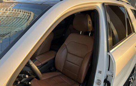 Mercedes-Benz GLE, 2017 год, 4 430 000 рублей, 16 фотография