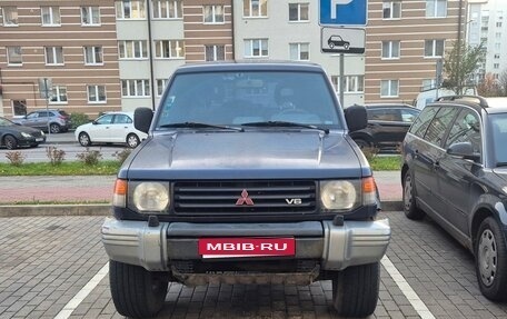 Mitsubishi Pajero III рестайлинг, 1997 год, 350 000 рублей, 1 фотография