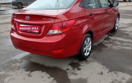 Hyundai Solaris II рестайлинг, 2011 год, 659 000 рублей, 3 фотография