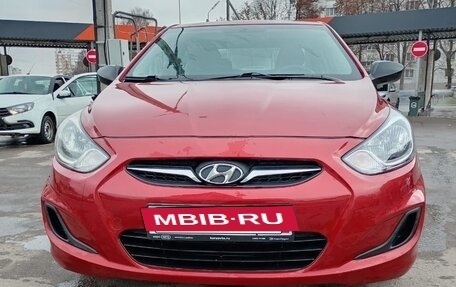 Hyundai Solaris II рестайлинг, 2011 год, 659 000 рублей, 6 фотография