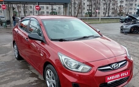 Hyundai Solaris II рестайлинг, 2011 год, 659 000 рублей, 7 фотография