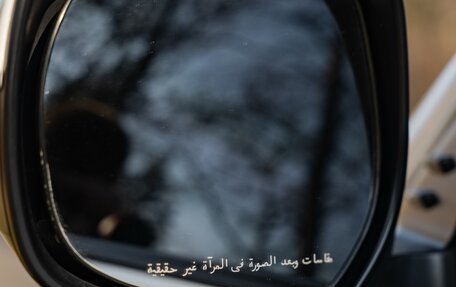 Toyota Land Cruiser Prado 150 рестайлинг 2, 2022 год, 7 490 000 рублей, 10 фотография