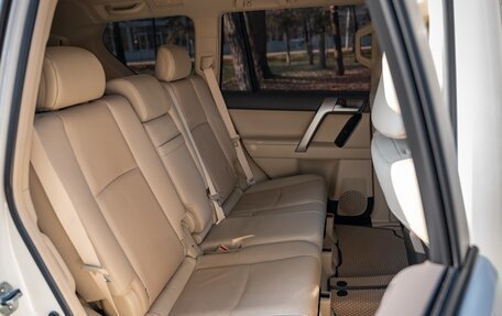 Toyota Land Cruiser Prado 150 рестайлинг 2, 2022 год, 7 490 000 рублей, 22 фотография