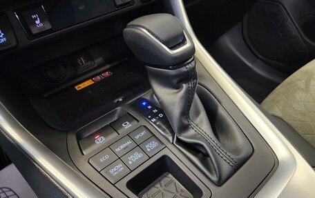 Toyota RAV4, 2025 год, 4 200 000 рублей, 14 фотография