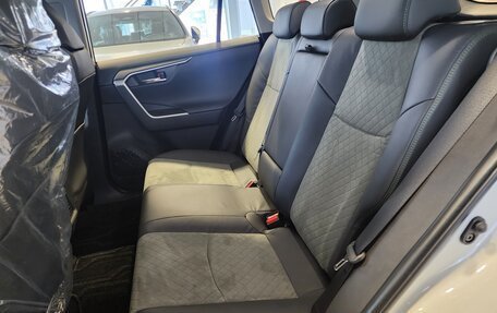 Toyota RAV4, 2025 год, 4 200 000 рублей, 10 фотография