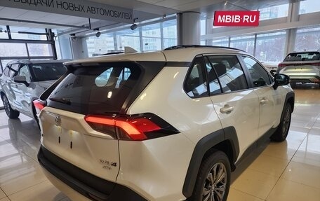 Toyota RAV4, 2025 год, 4 200 000 рублей, 4 фотография