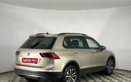 Volkswagen Tiguan II, 2020 год, 2 590 000 рублей, 5 фотография