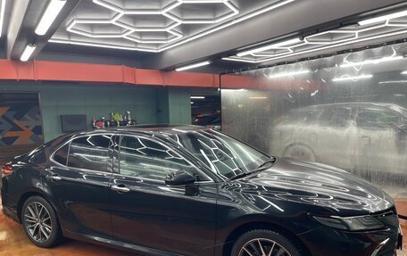 Toyota Camry, 2022 год, 3 650 000 рублей, 9 фотография