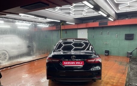 Toyota Camry, 2022 год, 3 650 000 рублей, 11 фотография