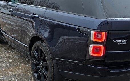 Land Rover Range Rover IV рестайлинг, 2018 год, 5 300 000 рублей, 7 фотография