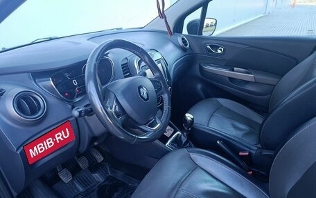 Renault Kaptur I рестайлинг, 2017 год, 1 300 000 рублей, 11 фотография