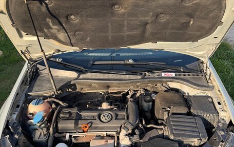 Volkswagen Golf VI, 2011 год, 650 000 рублей, 21 фотография