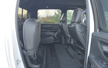 Rambler 1500, 2023 год, 7 890 000 рублей, 9 фотография