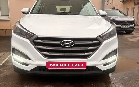 Hyundai Tucson III, 2018 год, 1 650 000 рублей, 2 фотография