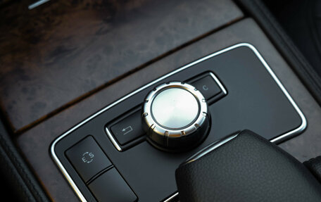 Mercedes-Benz CLS, 2012 год, 2 099 000 рублей, 16 фотография