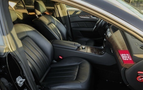 Mercedes-Benz CLS, 2012 год, 2 099 000 рублей, 21 фотография