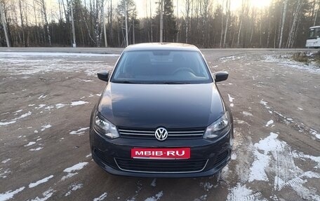 Volkswagen Polo VI (EU Market), 2011 год, 490 000 рублей, 1 фотография
