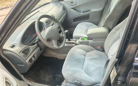 Mitsubishi Galant VIII, 2002 год, 250 000 рублей, 6 фотография