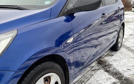 Hyundai Solaris II рестайлинг, 2011 год, 690 000 рублей, 9 фотография