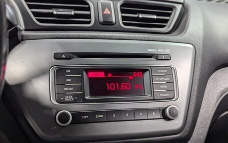 KIA Rio III рестайлинг, 2015 год, 1 180 000 рублей, 22 фотография