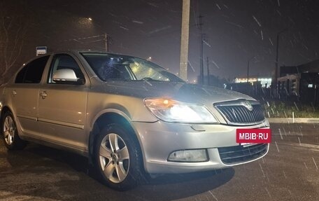 Skoda Octavia, 2011 год, 695 000 рублей, 2 фотография