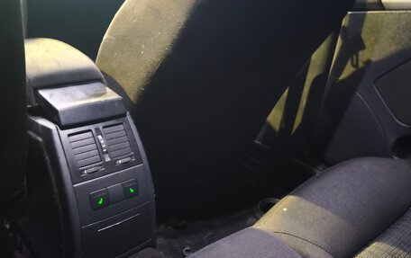 Skoda Octavia, 2011 год, 695 000 рублей, 6 фотография