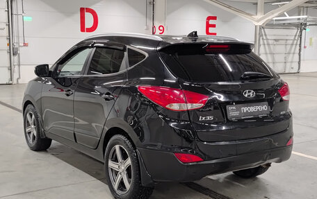 Hyundai ix35 I рестайлинг, 2015 год, 1 470 000 рублей, 8 фотография