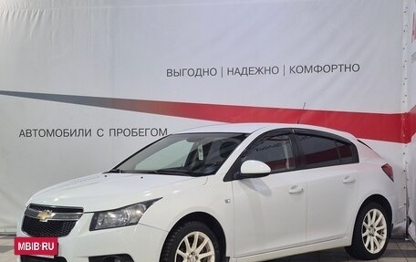 Chevrolet Cruze II, 2012 год, 804 000 рублей, 3 фотография