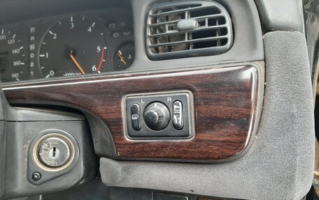 Nissan Laurel VIII, 1991 год, 420 000 рублей, 15 фотография