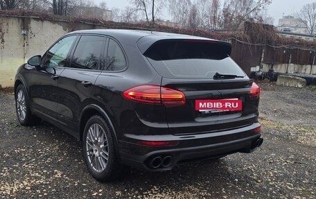 Porsche Cayenne III, 2015 год, 3 700 000 рублей, 4 фотография