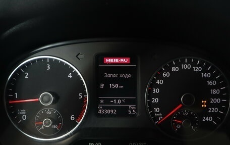 Volkswagen Amarok I рестайлинг, 2013 год, 1 129 000 рублей, 16 фотография