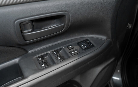 Mitsubishi Outlander III рестайлинг 3, 2015 год, 1 580 000 рублей, 17 фотография