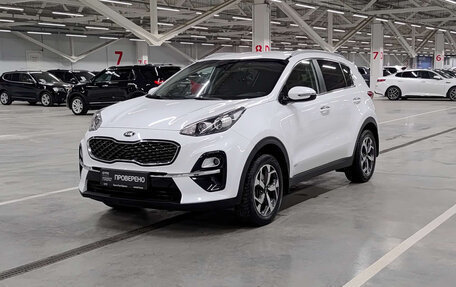 KIA Sportage IV рестайлинг, 2020 год, 2 670 000 рублей, 1 фотография