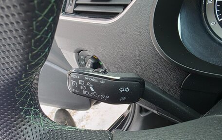 Skoda Octavia, 2018 год, 1 800 000 рублей, 10 фотография