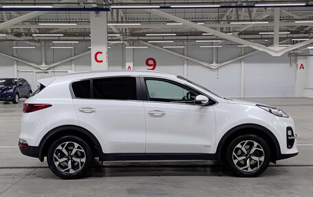 KIA Sportage IV рестайлинг, 2020 год, 2 670 000 рублей, 5 фотография