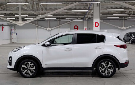 KIA Sportage IV рестайлинг, 2020 год, 2 670 000 рублей, 10 фотография