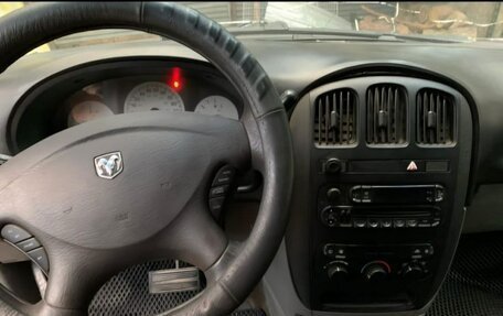 Dodge Caravan IV, 2004 год, 425 000 рублей, 6 фотография