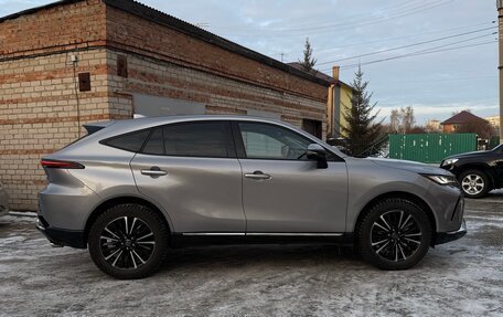 Toyota Venza, 2023 год, 5 000 000 рублей, 3 фотография